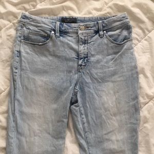 Light-rinse Jeans